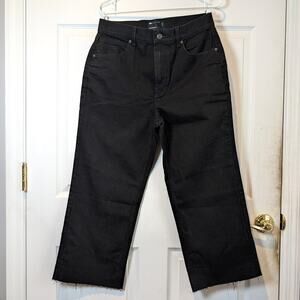 ASOS DESIGN High Rise Cropped Wide Leg Raw Hem Jeans in Washed Black – W32 L30